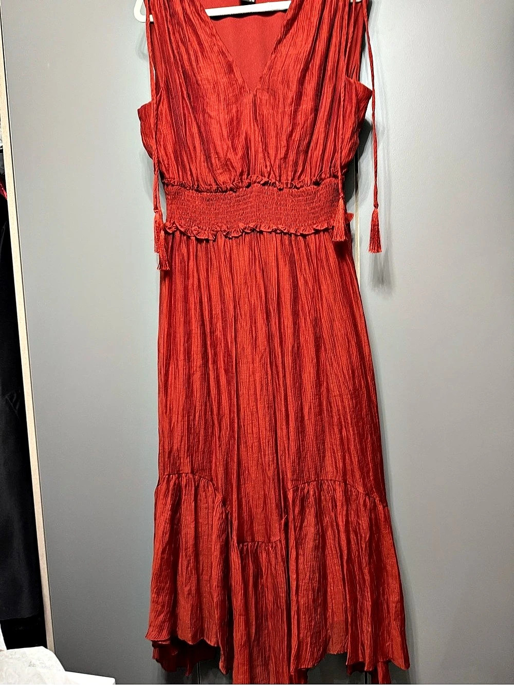 Taylor Women's Red brown Maxi Dress Size Large Like New